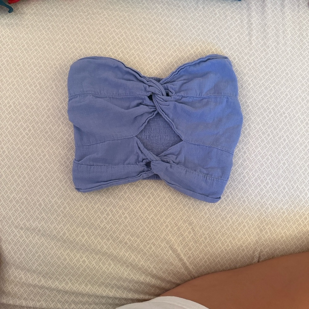 Blue Women's Twist Front Crop Top